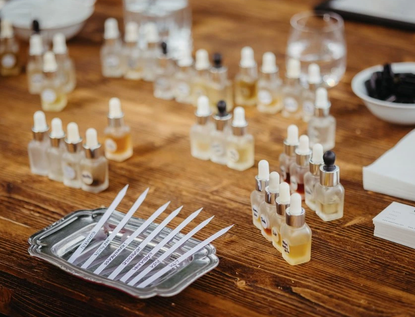 Tvorba přírodního parfému